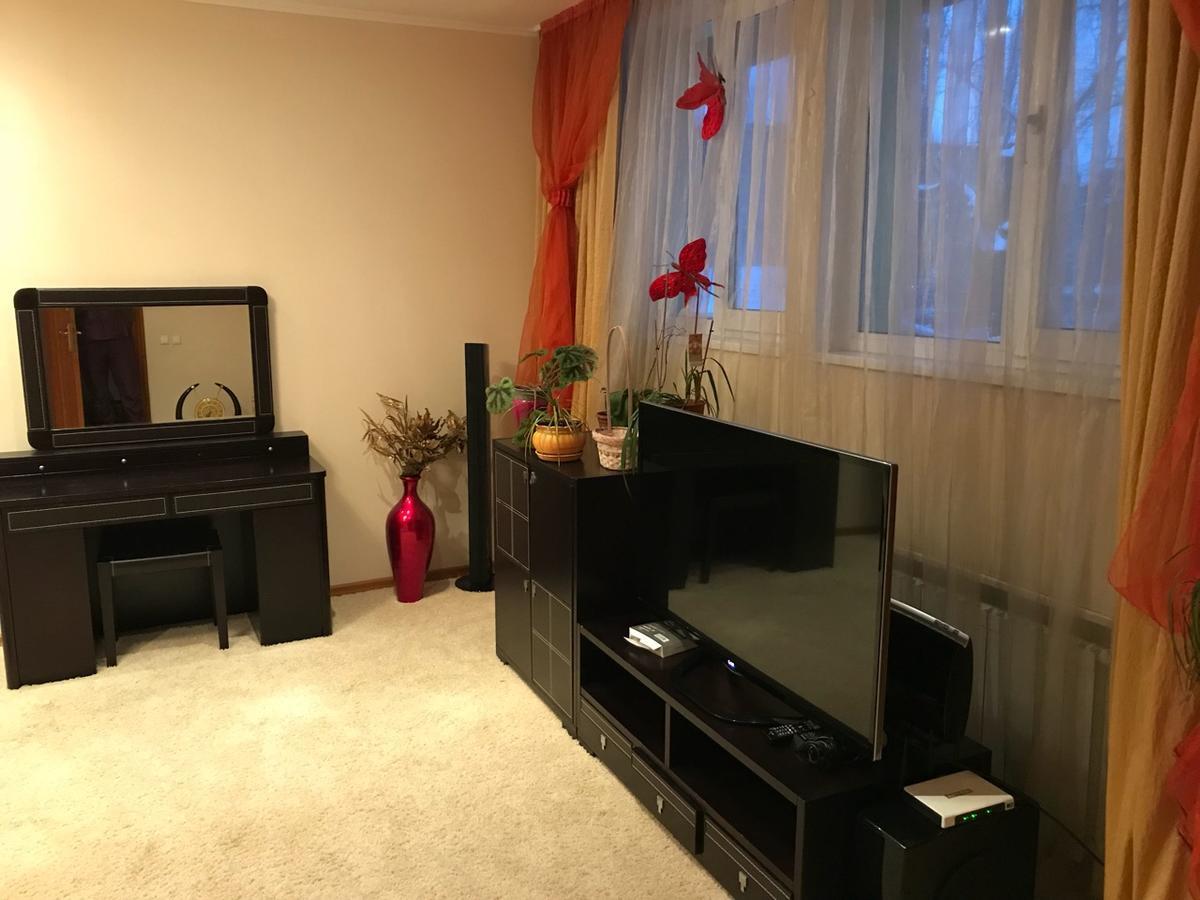 Apartment On Nebesnoi Sotni Zjytomyr Eksteriør bilde